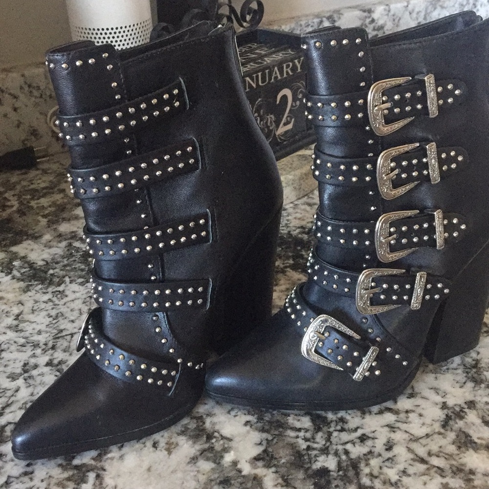 Boots never been worn
